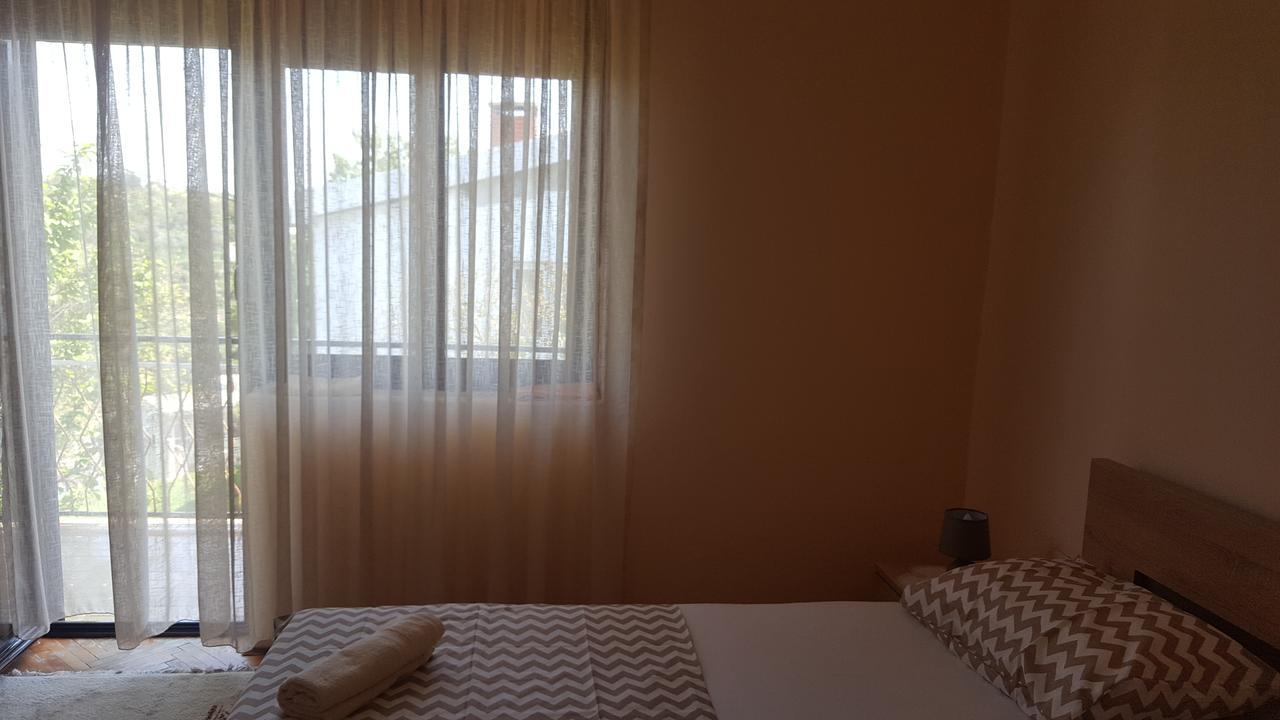 Apartments Radulovic Улцинь Екстер'єр фото