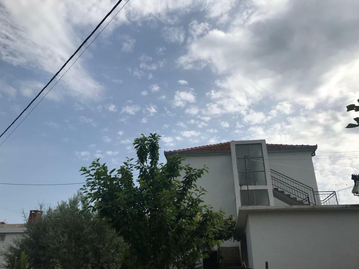 Apartments Radulovic Улцинь Екстер'єр фото